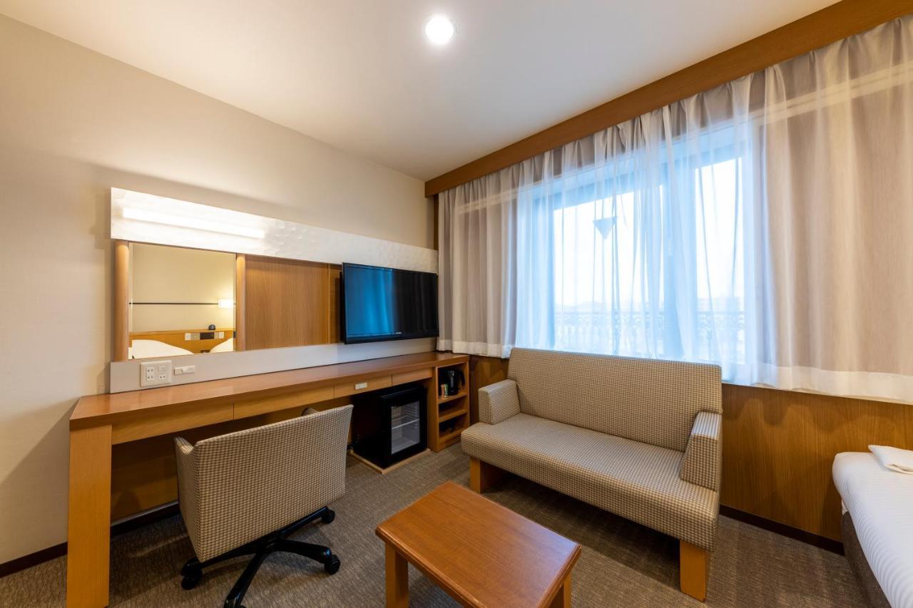 Jr Clement Inn Himeji Exterior photo